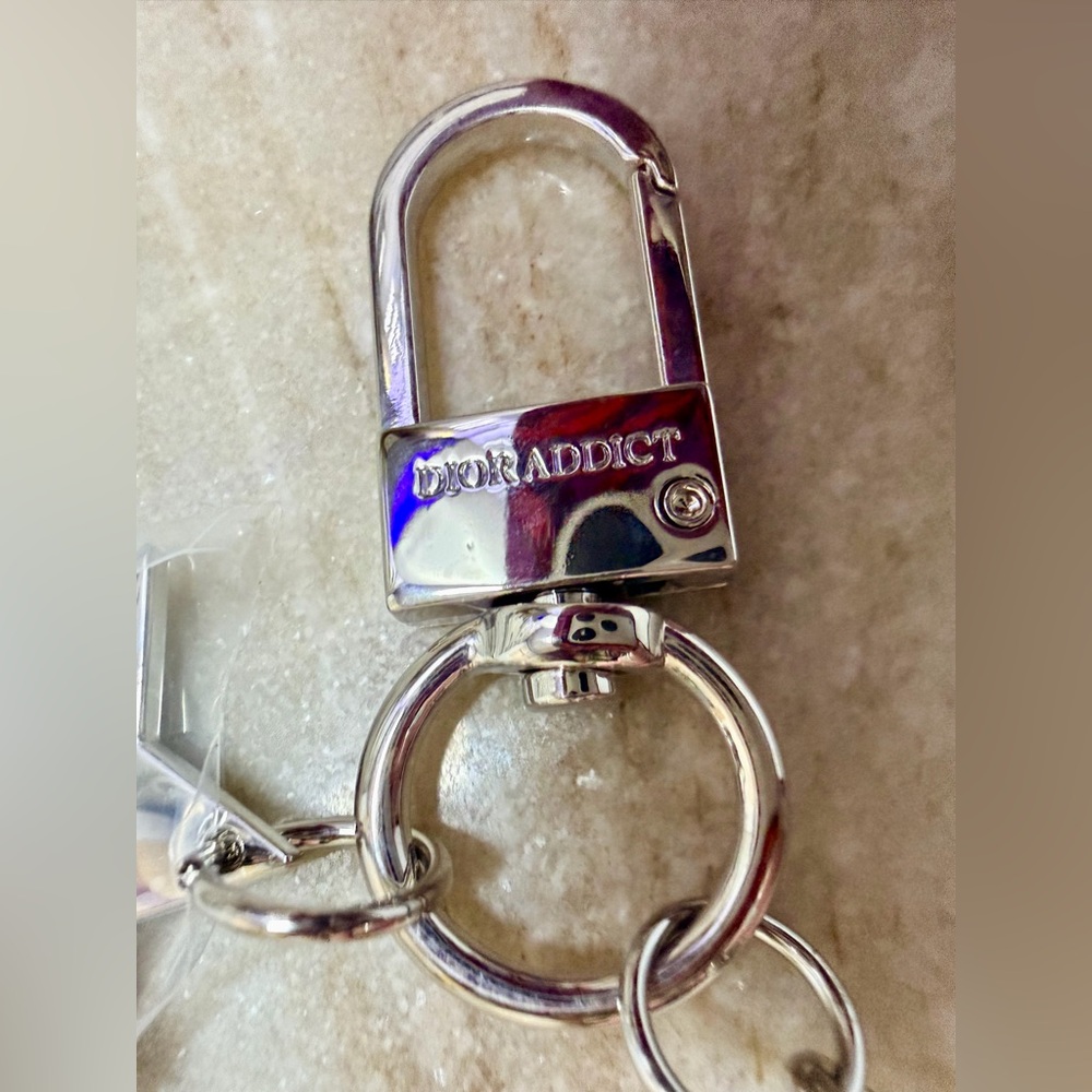 Pink/Silver Dior Addict Rosy Glow Scented “Gum” Keychain New in Bag. SEALED - Picture 10 of 16